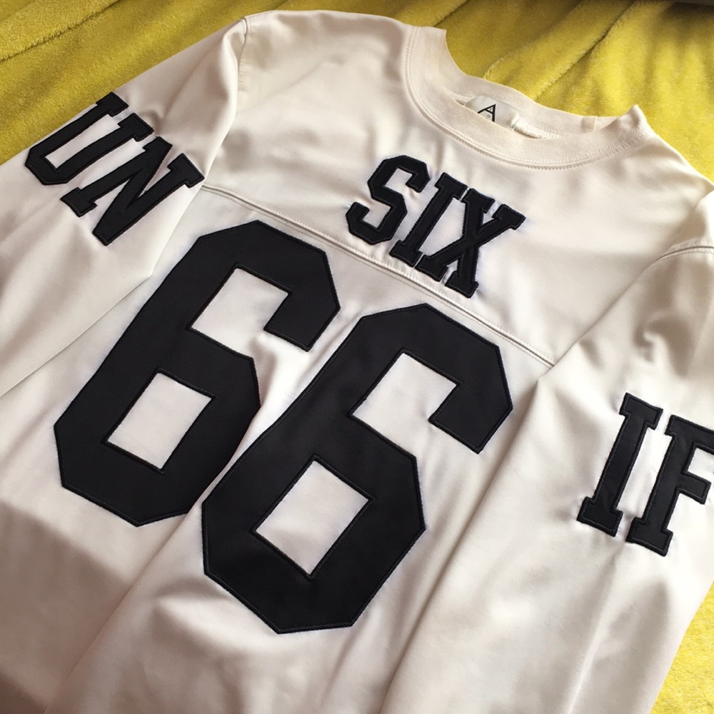UNIF 666 Jersey